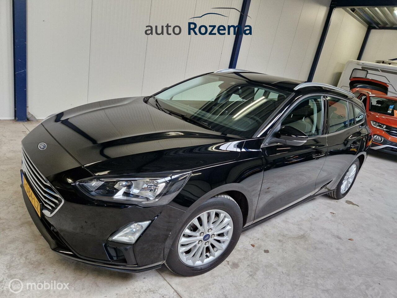 Ford Focus Wagon - 1.0 EcoBoost Titanium X Business 125 pk Clima Navi Haak Uitz Mooi - AutoWereld.nl