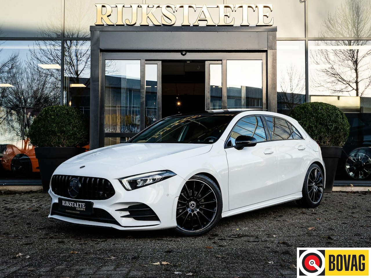 Mercedes-Benz A-klasse - A200 AMG|PANO|CAMERA|19''|TREKHAAK|CRUISE - AutoWereld.nl