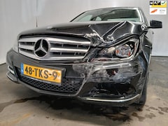 Mercedes-Benz C-klasse - 180 CDI Premium Edition - Airco - Leder - Parkeersens. - Frontschade