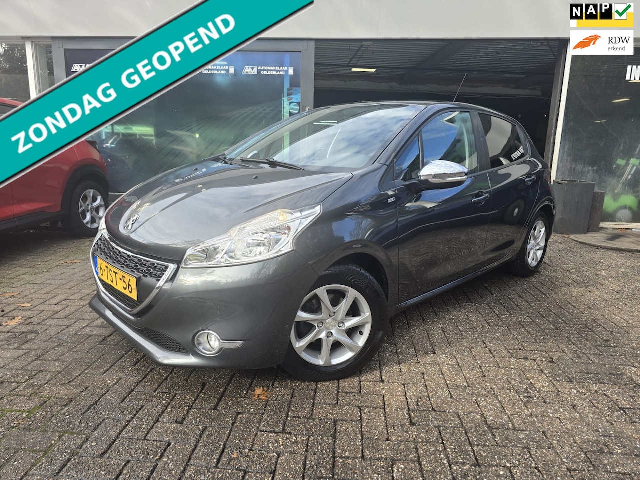 Peugeot 208 - 1.2 VTi Style | 2E EIGENAAR | 12MND GARANITE| NAVI | LMV | CRUISE | - AutoWereld.nl