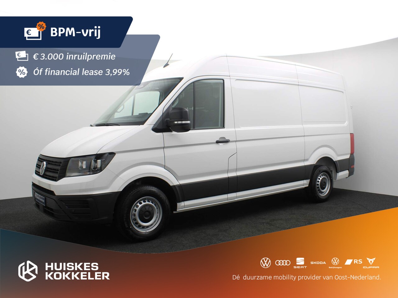 Volkswagen Crafter - 2.0 TDI 140PK L3H3 3.5T Nieuw Model | Digital Cockpit | Trekhaak | Parkeersensoren *Actie - AutoWereld.nl