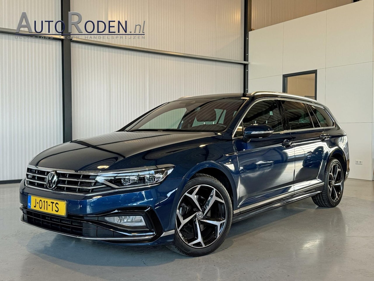 Volkswagen Passat Variant - 1.5 TSI 110Kw Elegance Business R 7-DSG - AutoWereld.nl