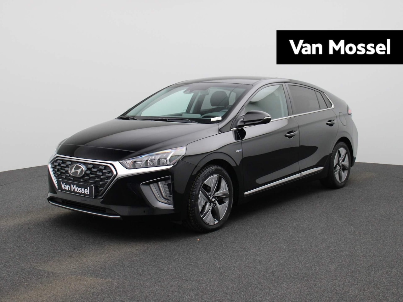 Hyundai IONIQ - 1.6 GDi i-Motion - Plus | Navi | ECC | Cam | PDC | LMV | - AutoWereld.nl