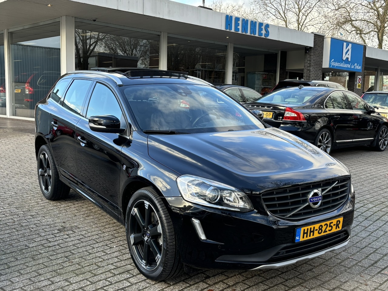 Volvo XC60 - 2.0 T5 245pk Aut8 Ocean Race Panorama - AutoWereld.nl