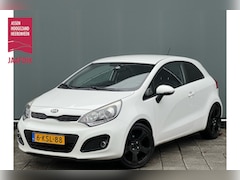 Kia Rio - BWJ 2013 | 1.2 CVVT 86PK Plus Pack | AIRCO | TREKHAAK | LMV | MULTI-MEDIA | LICHTMETAAL |