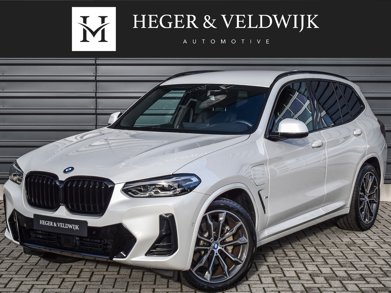 BMW X3 - ONDERWEG xDrive30e HIGH EXECUTIVE | M-SPORT | ACTIVE CRUISE | CARPLAY | TREKHAAK | SHADOW- - AutoWereld.nl