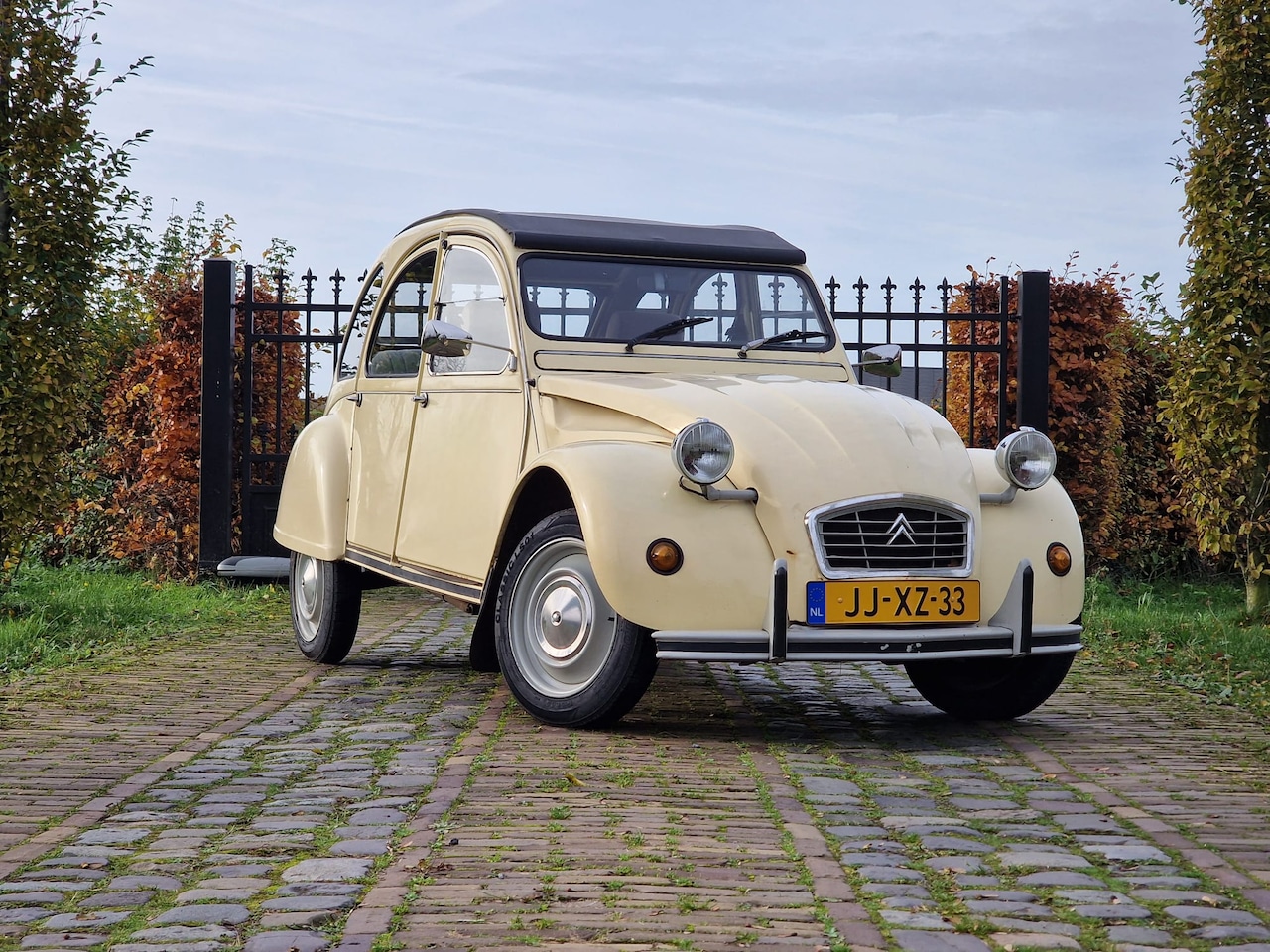 Citroën 2 CV - 2CV6 Club - AutoWereld.nl