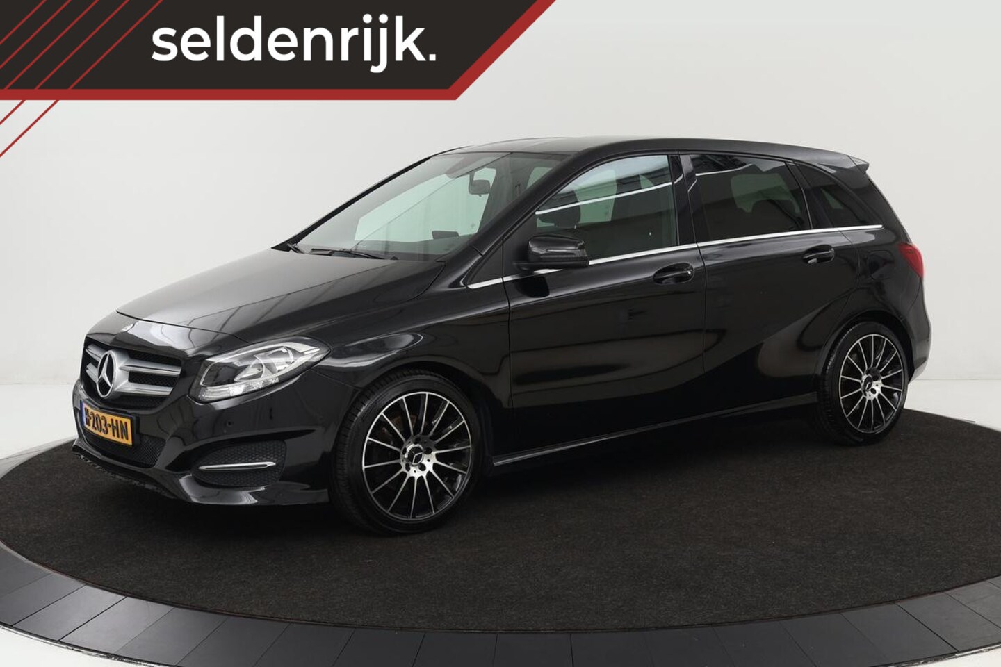 Mercedes-Benz B-klasse - 200 CDI | Leder | Stoelverwarming | Trekhaak | Cruise control | PDC | Airco | Bluetooth - AutoWereld.nl