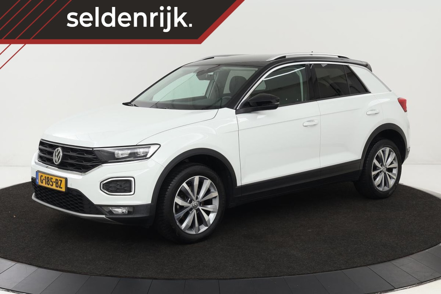 Volkswagen T-Roc - 1.0 TSI Style | Stoelverwarming | Trekhaak | Camera | Carplay | Full LED | Adaptive cruise - AutoWereld.nl