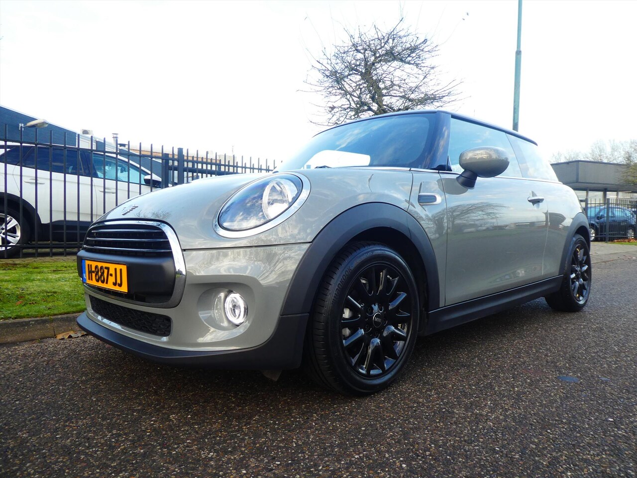 MINI One - Mini 3-Deurs (f56) 1.5 75pk First Climatronic NL-Auto Multi Media - AutoWereld.nl