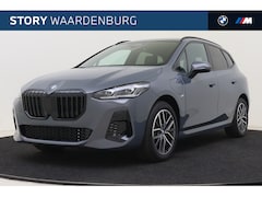 BMW 2-serie Active Tourer - 225e xDrive High Executive M Sport Automaat / Panoramadak / Trekhaak / Sportstoelen / Adap