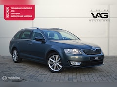 Skoda Octavia Combi - 1.2 TSI Clima Cruise Navi Trekhaak 17 inch