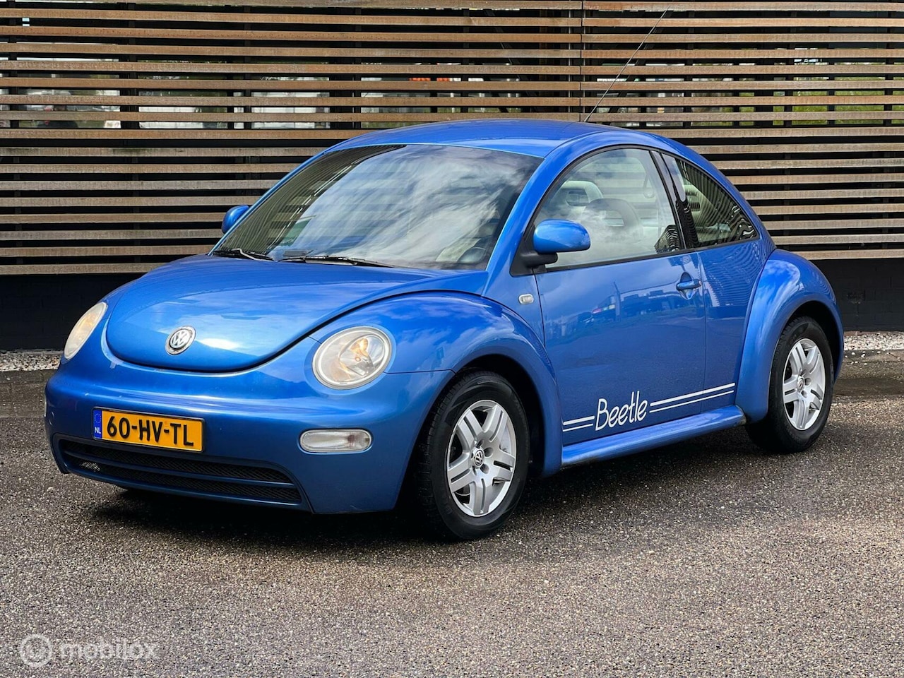 Volkswagen New Beetle - 2.0 Highline |ORIGINEEL NEDERLANDS| - AutoWereld.nl