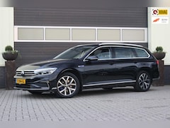 Volkswagen Passat Variant - 1.4 TSI PHEV GTE Business | Trekhaak | Camera