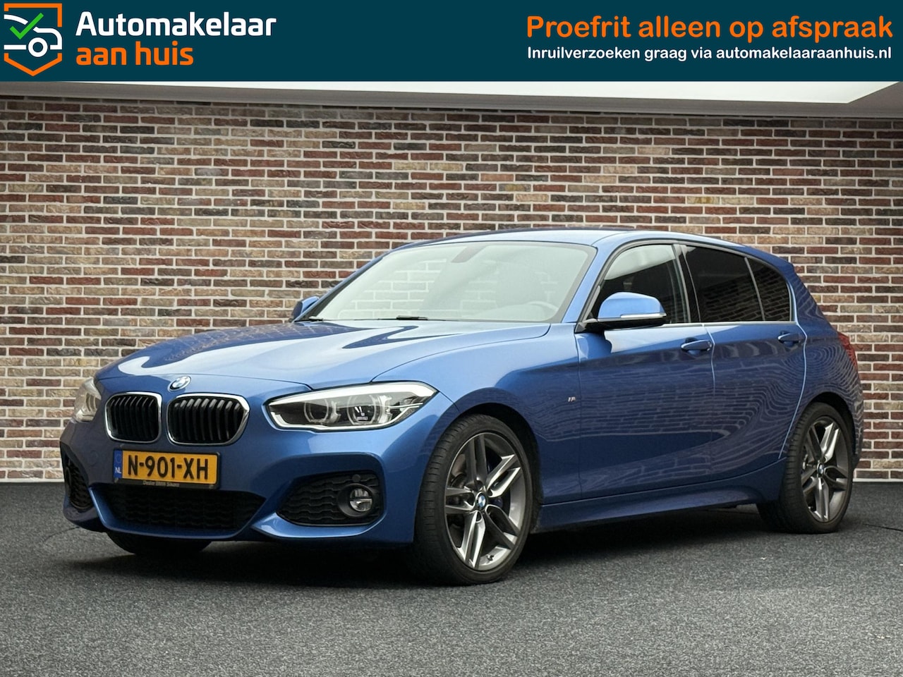 BMW 1-serie - 125i M-pakket Leder LED Navigatie - AutoWereld.nl