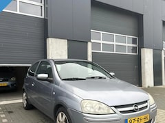 Opel Corsa - 1.2-16V Full Rhythm