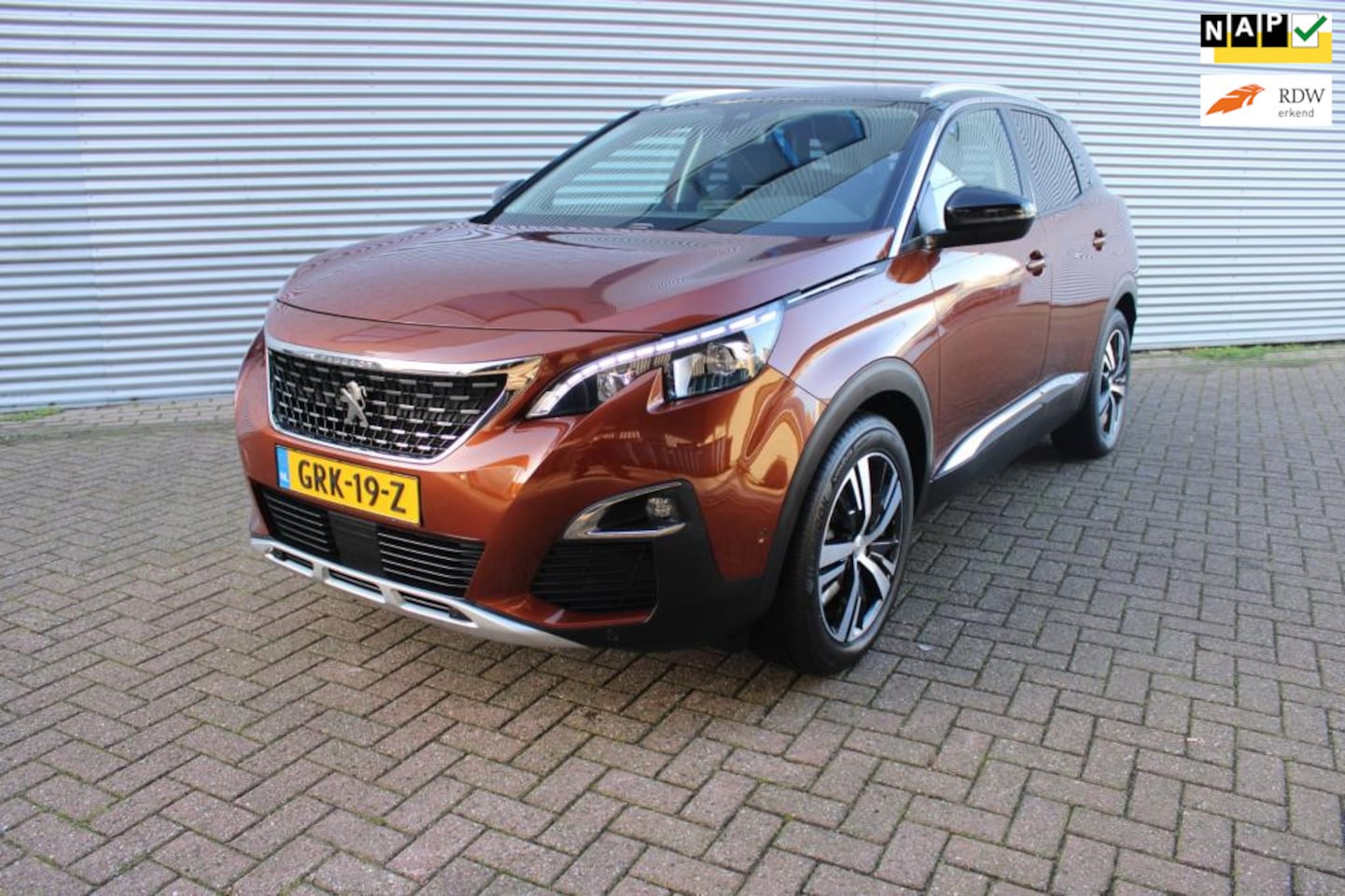 Peugeot 3008 - 1.2 PureTech Blue Lease Premium 1.2 PureTech Blue Lease Premium - AutoWereld.nl