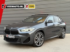 BMW X2 - xDrive25e M-Sport Shadow Pano/Apple/Camera/Leder