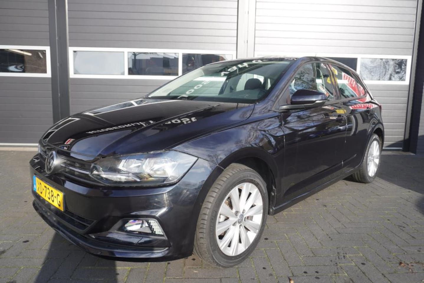 Volkswagen Polo - 1.0 TSI Comfortline Airco/Navi/CC - AutoWereld.nl