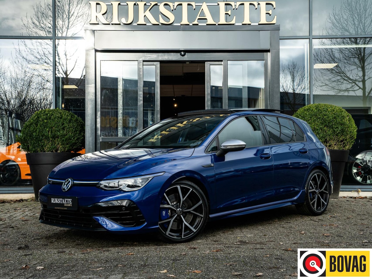 Volkswagen Golf - 2.0 TSI R 4MOTION|PANO|H&K|HEAD-UP|AKRAPOVIC - AutoWereld.nl