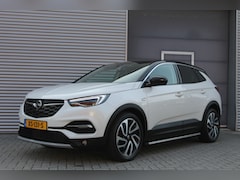 Opel Grandland X - 1.2 Turbo Innovation I AUTOMAAT I LEDER I PANO.DAK I CARPLAY