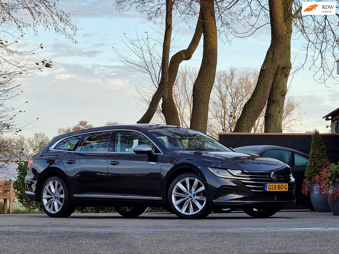 Volkswagen Arteon - 1.4 TSI eHybrid Elegance (Virtual Cockpit / Trekhaak / 19 inch / Adaptive Cruise / Climate - AutoWereld.nl