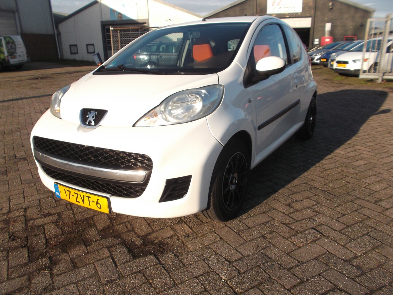 Peugeot 107 - 1.0-12V XS automaat - AutoWereld.nl