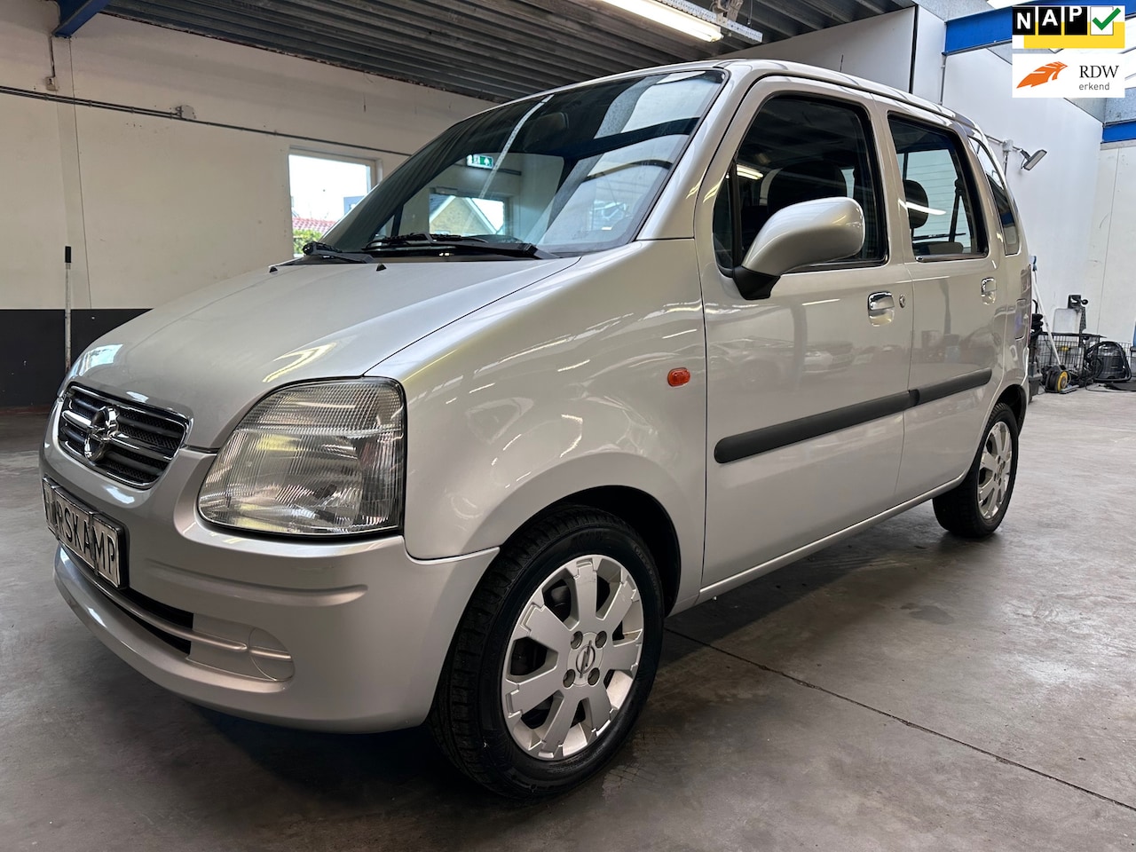 Opel Agila - 1.2-16V Star Edition 1.2-16V Star Edition Nieuwe APK - AutoWereld.nl