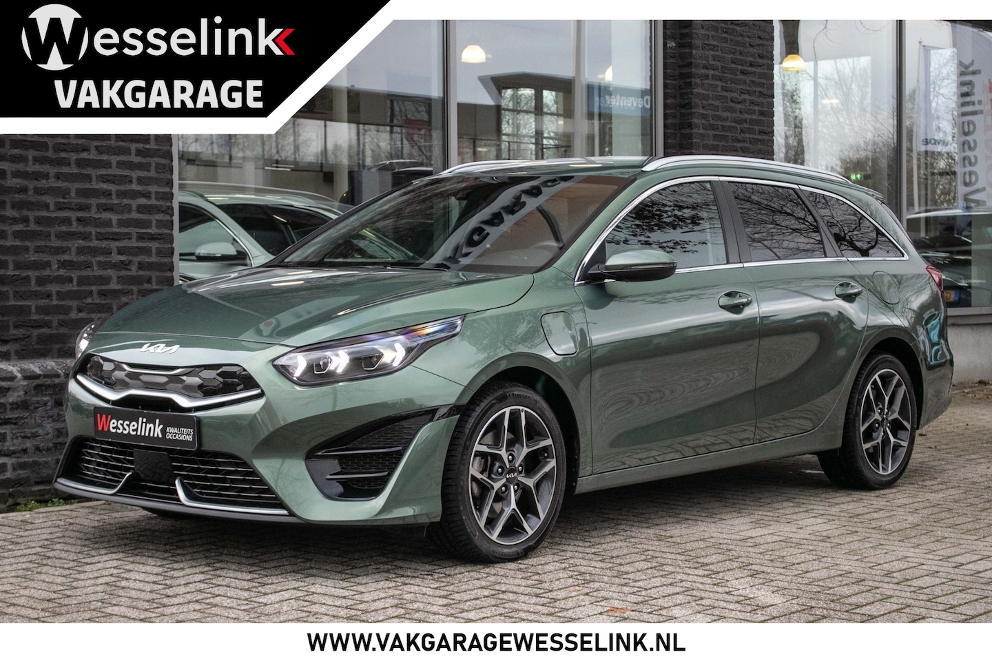 Kia Cee'd Sportswagon - Ceed 1.6 GDI PHEV DynamicPlusLine - All-in rijklrprs | 17lm | Apple cp/Android auto - AutoWereld.nl