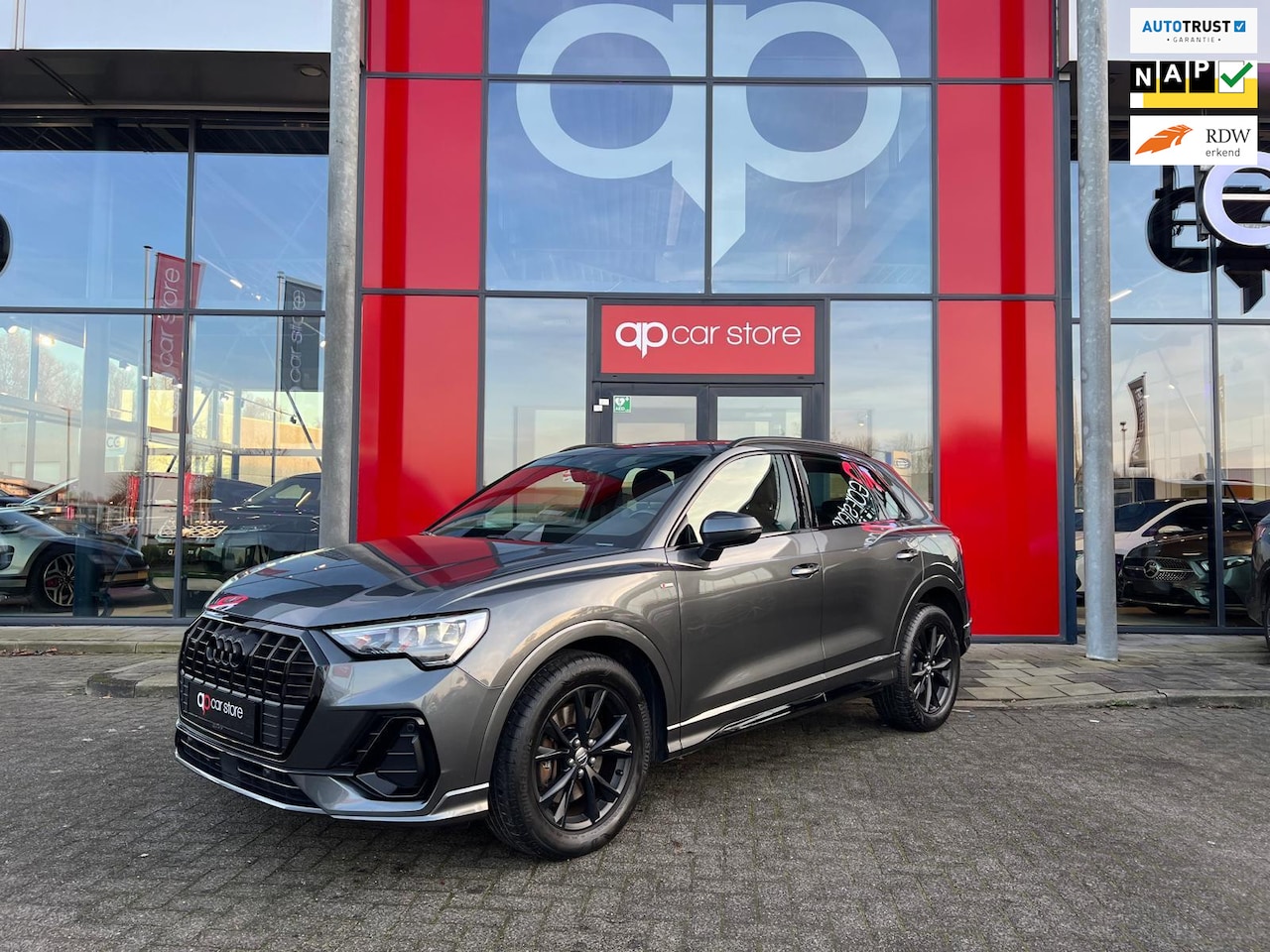 Audi Q3 - 40 TFSI quattro Pro Line S-Pano -Automaat S-Line - AutoWereld.nl