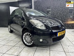 Toyota Yaris - 1.3 VVTi Comfort Airco/Navigatie