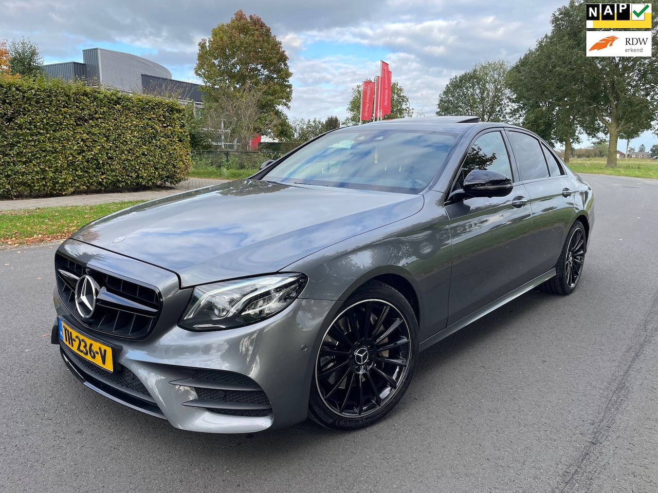 Mercedes-Benz E-klasse - 220 d Prestige Plus AMG/HEAD UP/DAKJE - AutoWereld.nl