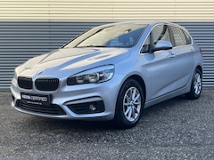 BMW 2-serie Active Tourer - 218i Luxury Climate Control / Parkeersensors achter / Stoelverwarming voor / Cruise contro