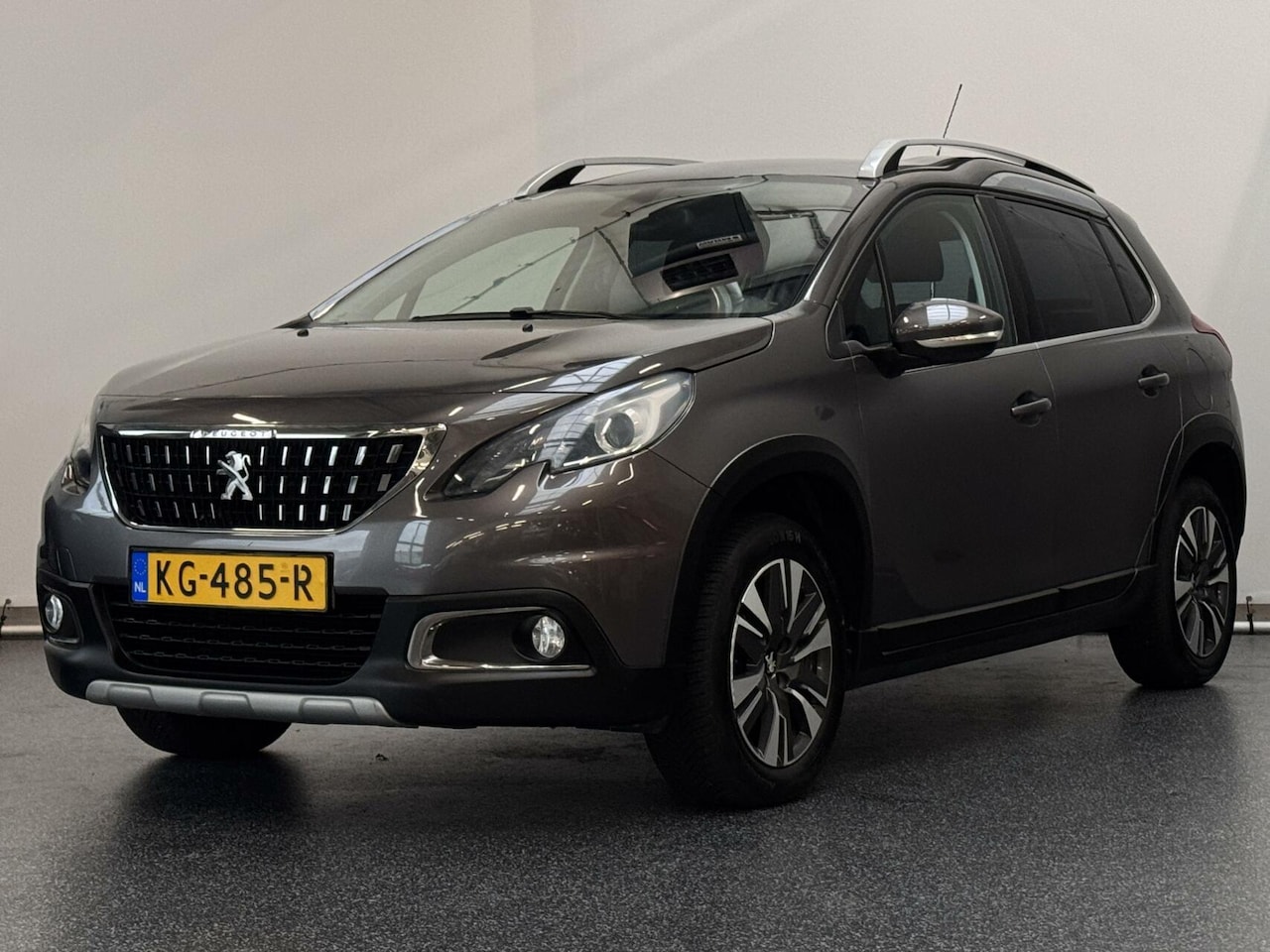 Peugeot 2008 - 1.2 PureTech Allure | Nieuw model | Distributie vervangen! - AutoWereld.nl