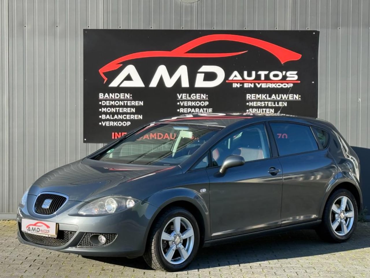 Seat Leon - 1.6 Sportstyle |Nap|Airco|Cruise|Elec Ramen|Elec Spiegels| - AutoWereld.nl