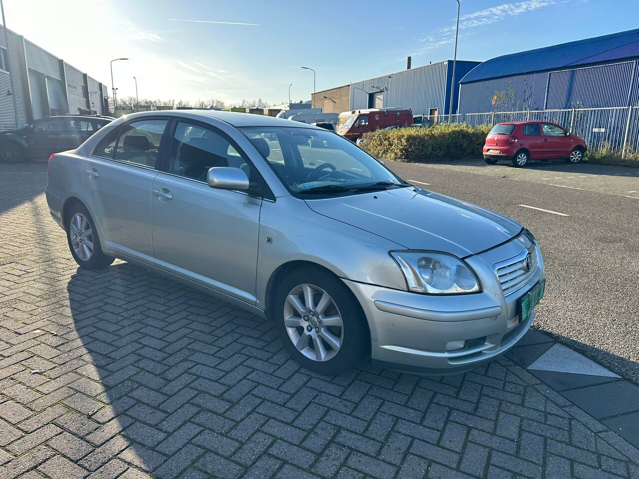 Toyota Avensis - 1.8 VVTi Linea Sol CLIMA AIRCO / POOLSE VOERTUIG ! - AutoWereld.nl