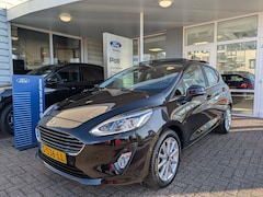 Ford Fiesta - 1.0 EcoBoost Titanium Panoramadak Camera Apple Car play Parking pack Climat Cruise 5drs