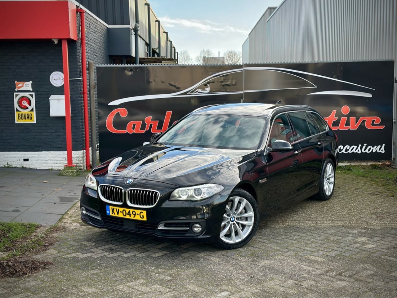 BMW 5-serie Touring - 530xd SOFTCLOSE|PANO|HEADUP|ACC|LANE VOL! - AutoWereld.nl