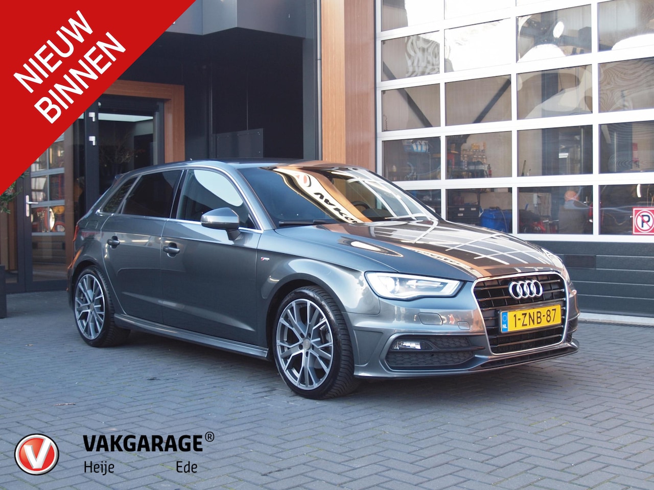 Audi A3 Sportback - 1.2 TFSI Ambition Pro Line S | Cruise Control | Navi | PDC | Bluetooth | Parkeersensoren | - AutoWereld.nl