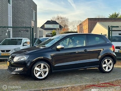 Volkswagen Polo - 1.2 TSI Highline Black Edition Cruise/PDC