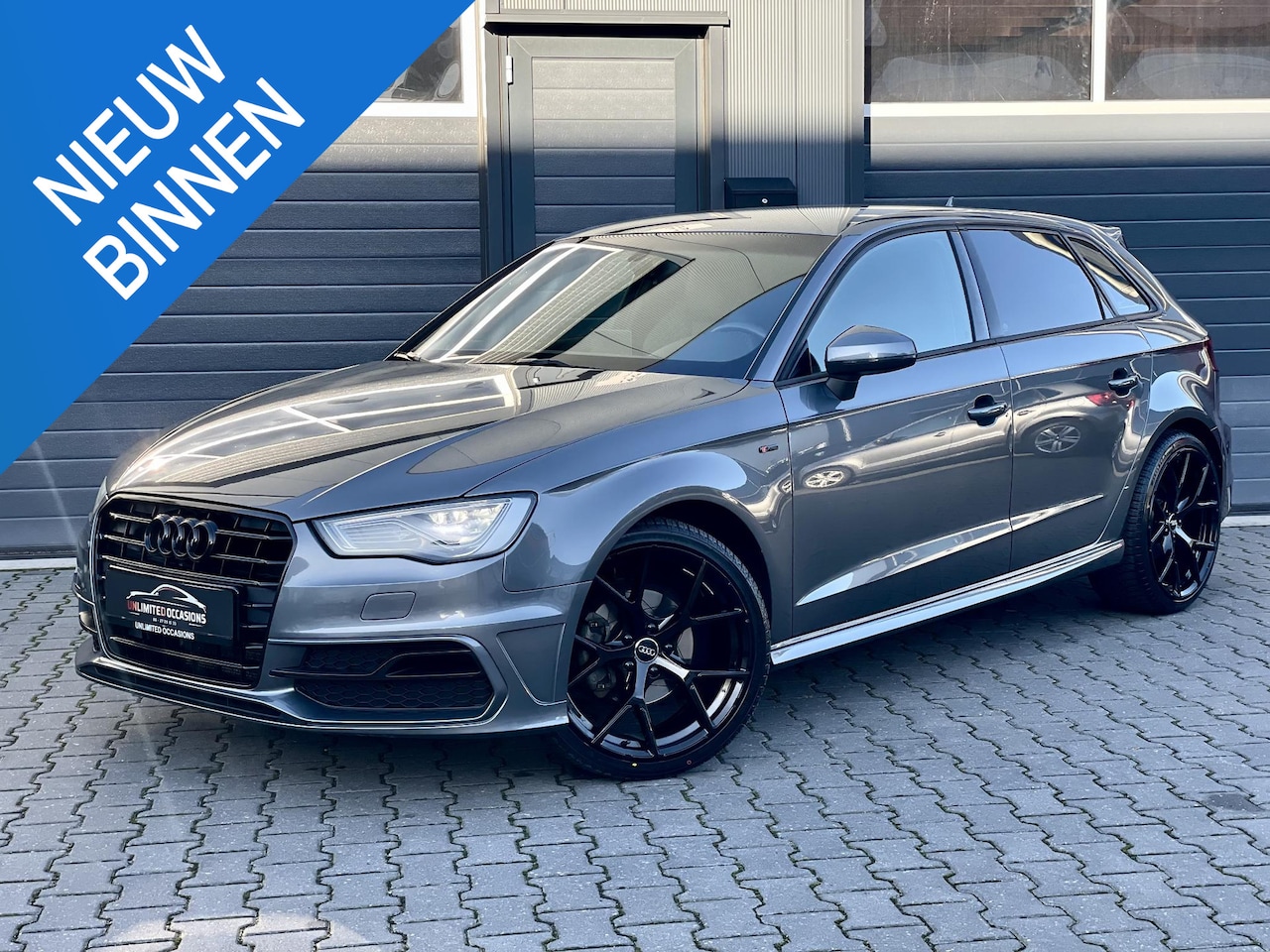 Audi A3 Sportback - 1.4 TFSI CoD *3X S LINE*RS*LED*XENON*BOMVOL - AutoWereld.nl