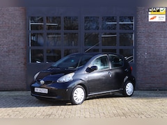 Toyota Aygo - 1.0-12V + Airco-Navi- 5D-Nap- APK 03/2025