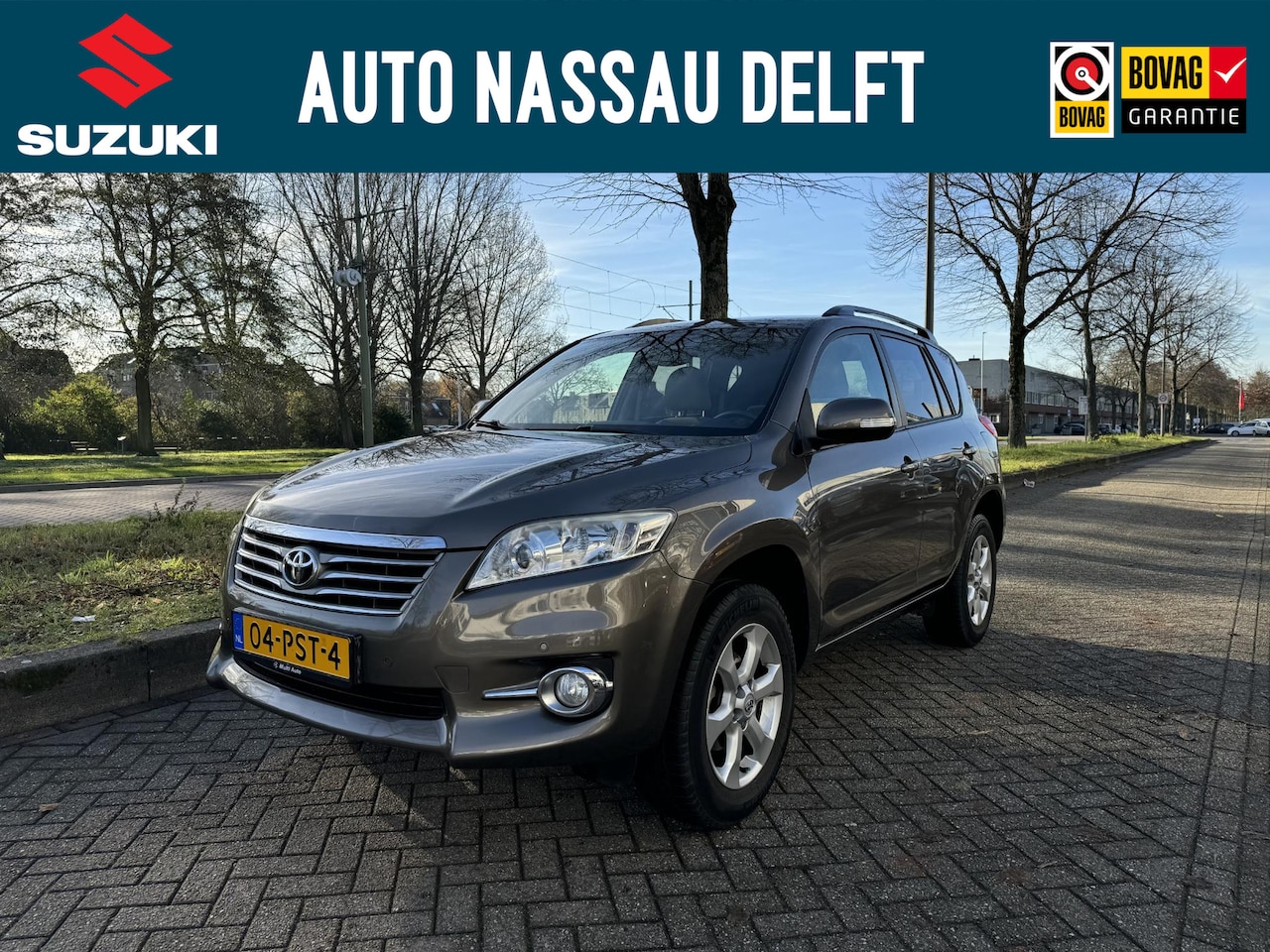 Toyota RAV4 - 2.0 VVTi Executive Business 2.0 VVTi Executive Business AUTOMAAT 4WD - AutoWereld.nl