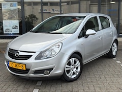 Opel Corsa - 1.4-16V Enjoy Automaat