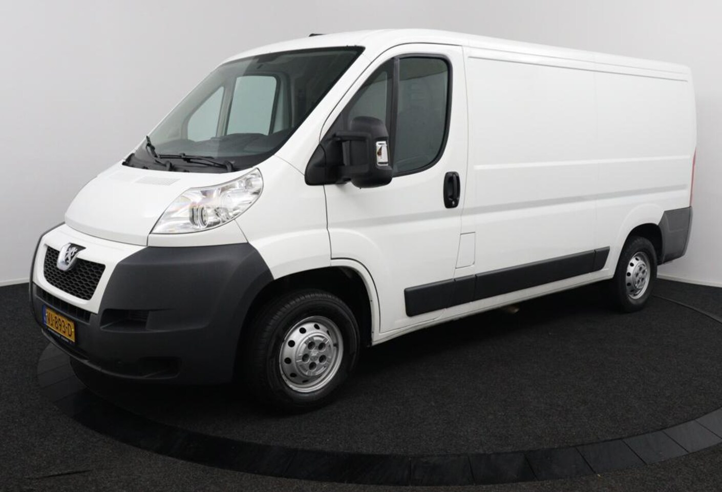 Peugeot Boxer - 330 2.2 HDI L2H2 Profit+ - AutoWereld.nl