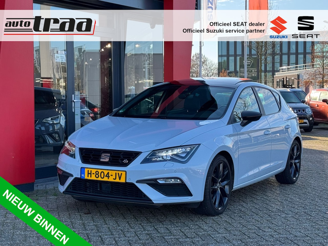 Seat Leon - 1.5 TSI FR Ultimate Edition Black / PANO / BEATS AUDIO / DCC / 18'' LMV / AFN. TREKHAAK / - AutoWereld.nl