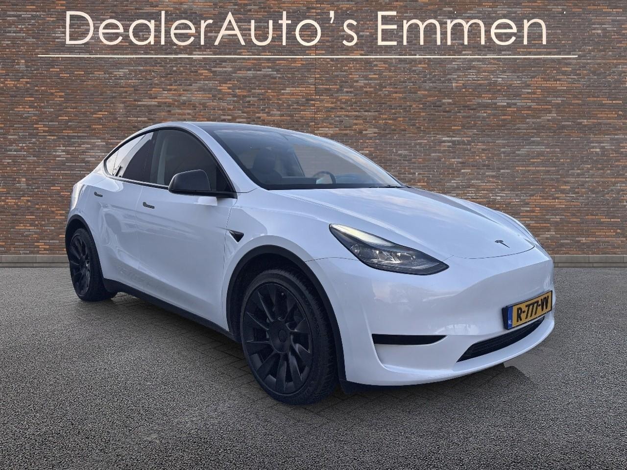 Tesla Model Y - RWD 58 kWh ECC PANODAK LMV NAVIGATIE CRUISE - AutoWereld.nl