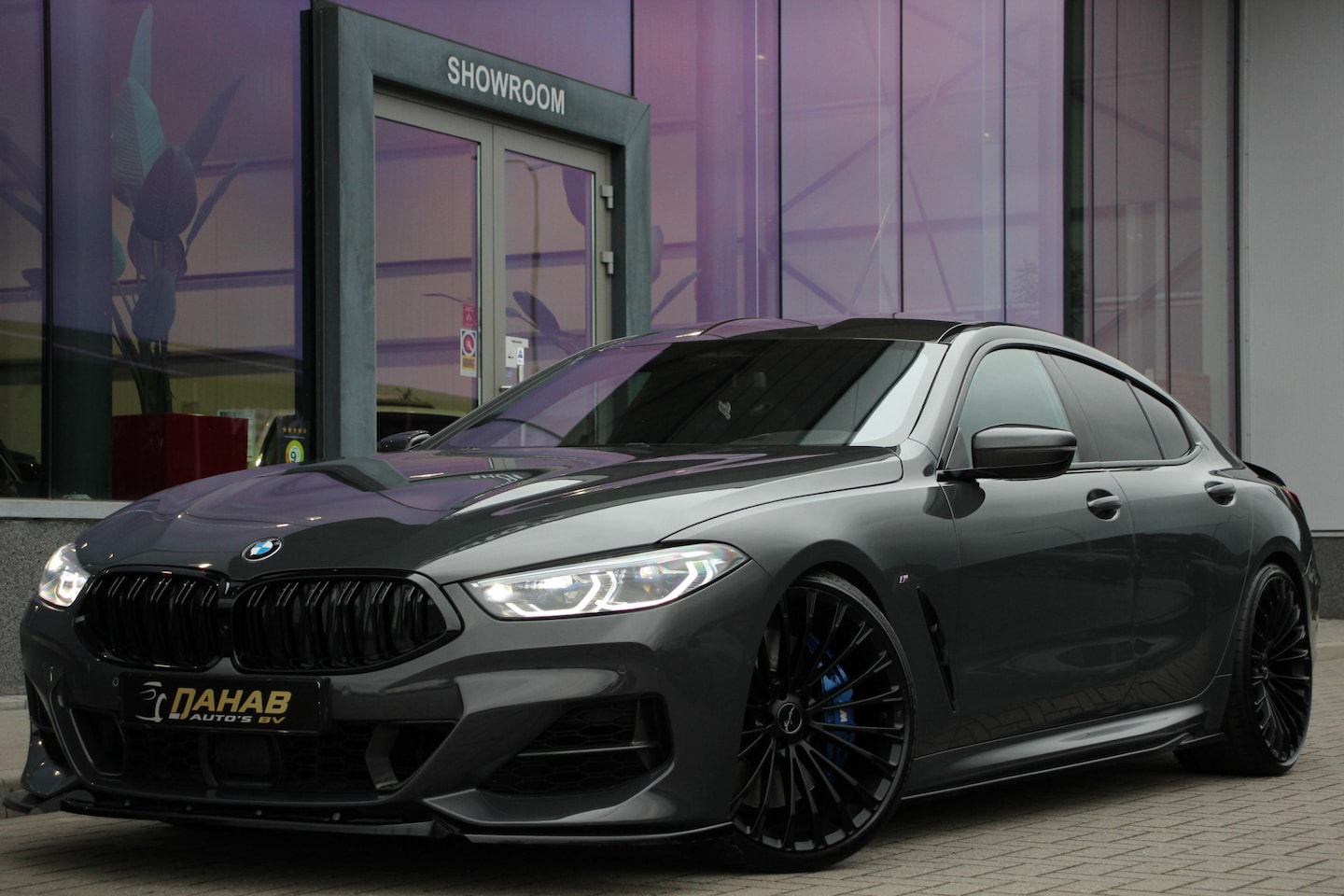 BMW 8-serie Gran Coupé - M850i xDrive High Executive | B&W | Carbon | 21'' Breyton Black Friday Deals! - AutoWereld.nl