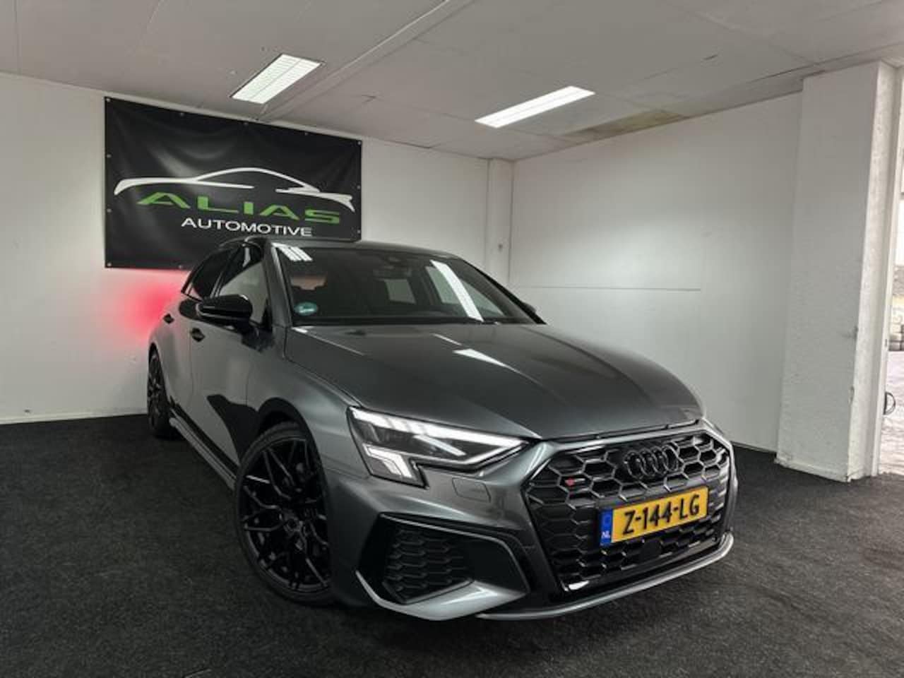 Audi A3 Sportback - 45 TFSI e S edition Competition - Navi - Virtual Cockpit - Matrix - Cruise! - AutoWereld.nl