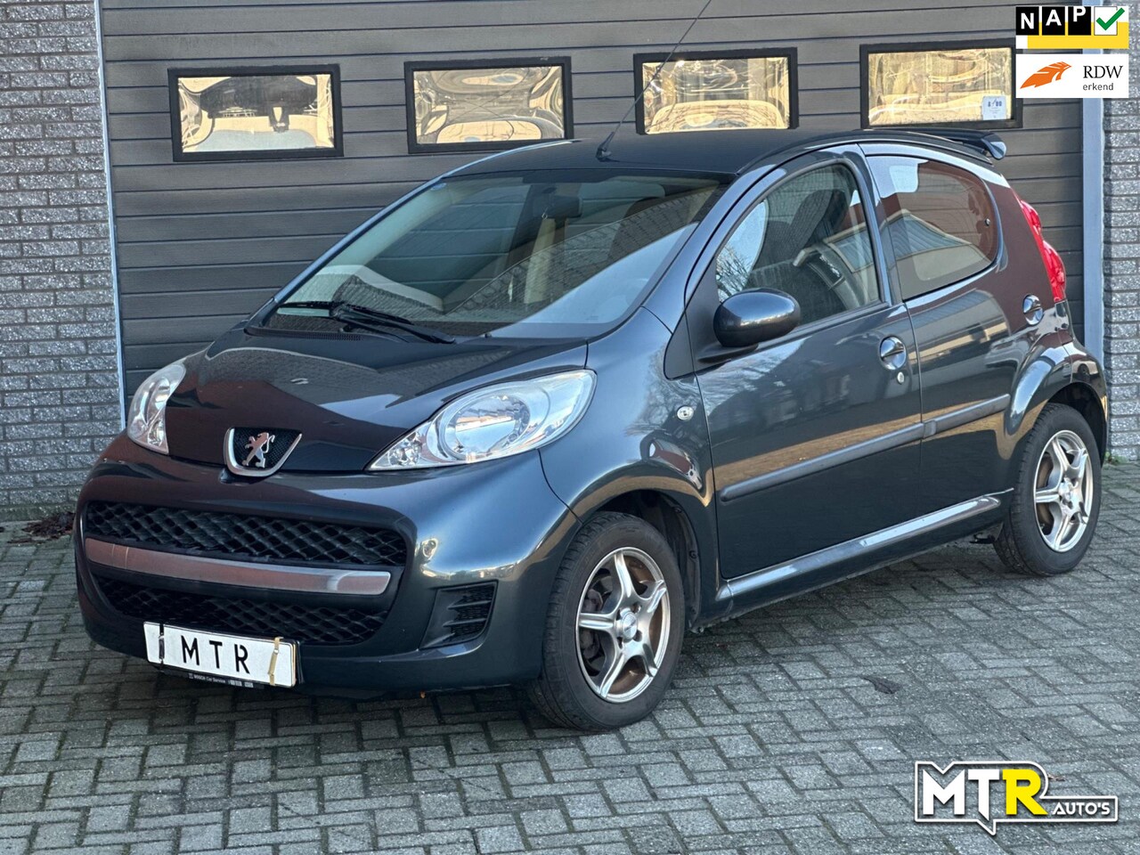 Peugeot 107 - 1.0-12V Sublime 2e EIG|NAP|NWE APK - AutoWereld.nl